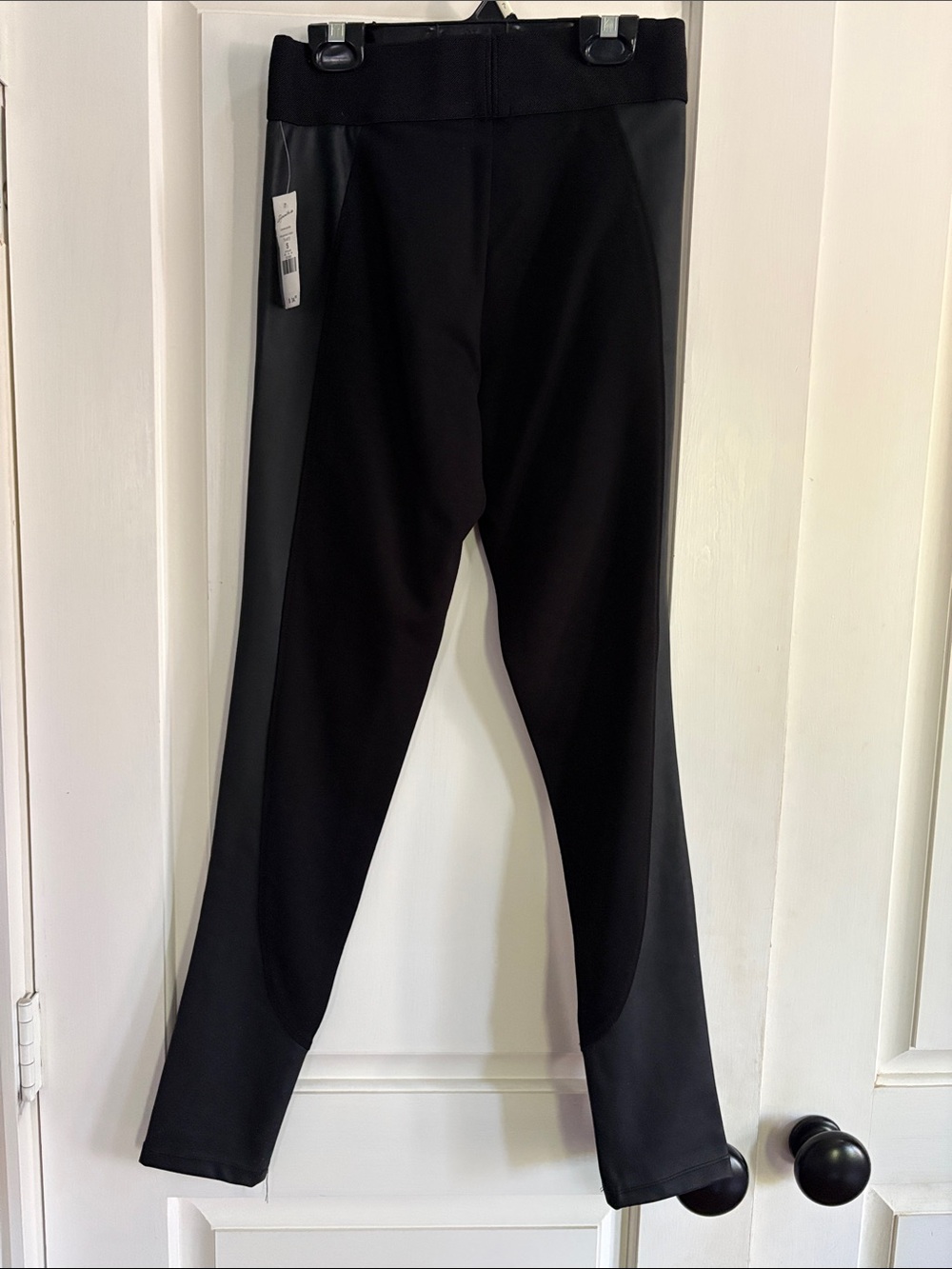 Black Dynamite Naomi leggings